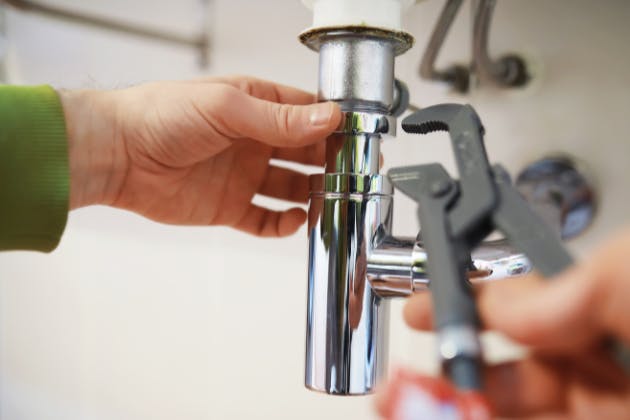 why choose local plumbers?